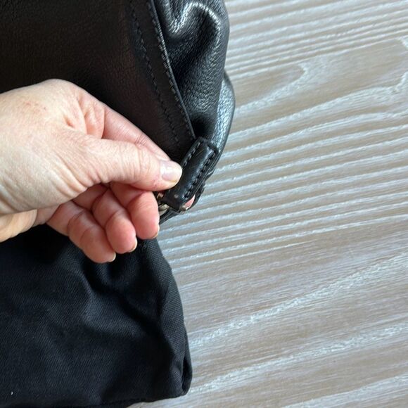 Givenchy Sugar Goatskin Small Pandora Crossbody Bag Black - Picture 10 of 12